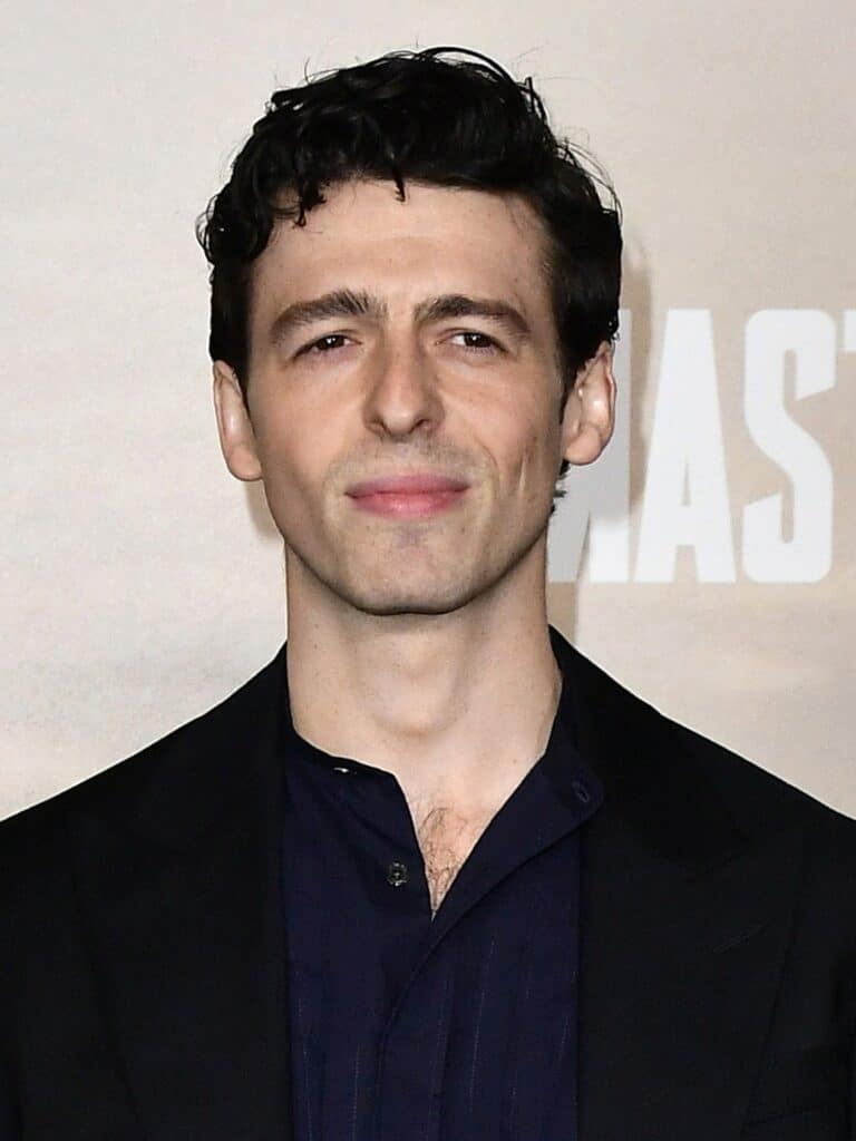 Anthony Boyle Girlfriend: His Private Life 